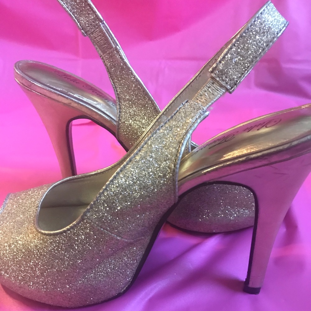 Lulu Townsend Size 7 Sparkly Gold Heels 3.5 inch